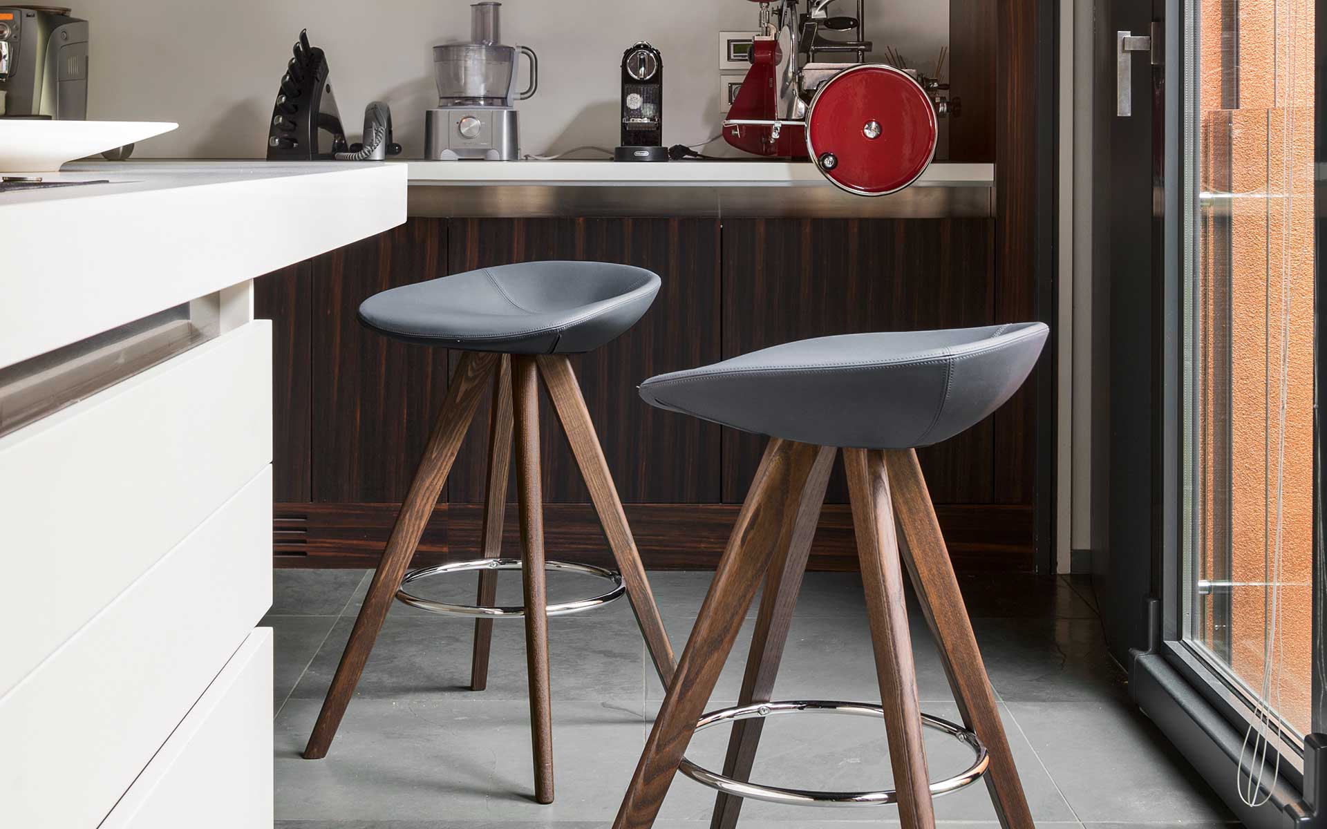 stools - CS1811 PALM