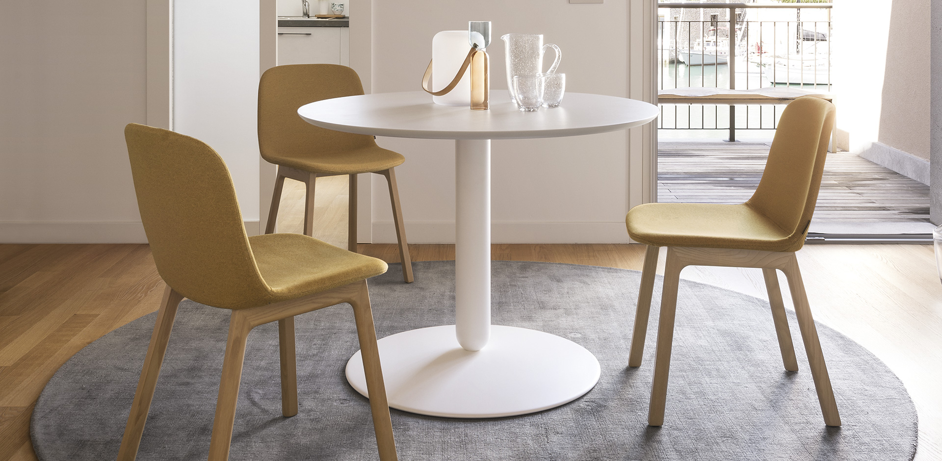 chairs - CS2010 VELA
